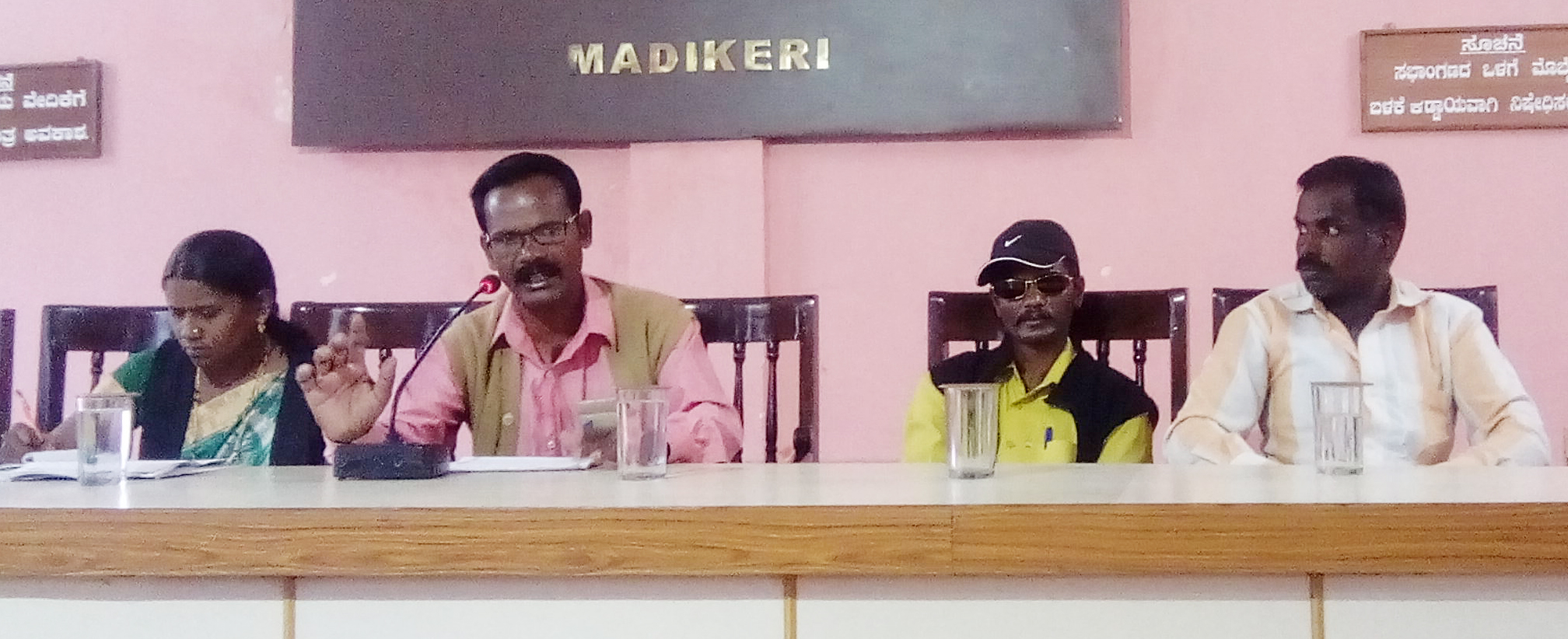 ಪಾಲೇಮಾಡು ಬೇಡಿಕೆ ಈಡೇರದಿದ್ದರೆ ಸಿಎಂಗೆ ಕಪ್ಪು ಬಾವುಟ ಪ್ರದರ್ಶನ : ಬಹುಜನ ಕಾರ್ಮಿಕ ಸಂಘ ಎಚ್ಚರಿಕೆ